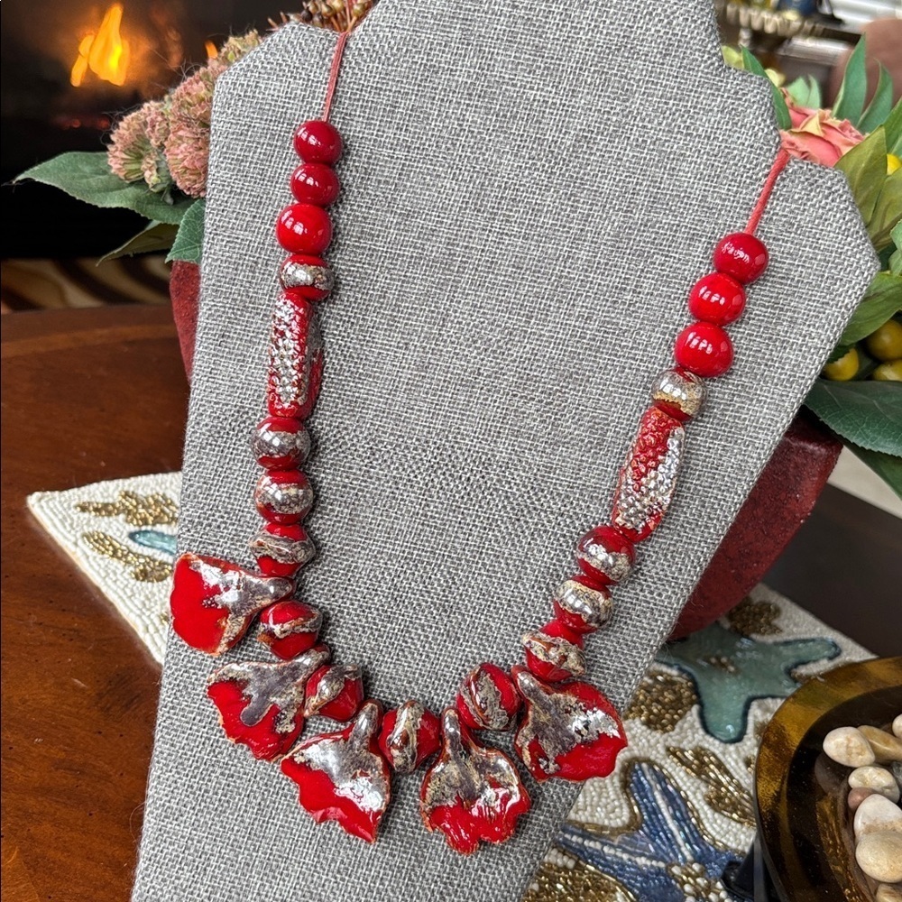 Vintage Red & Silver Tone Beaded Long Necklace Leather Cord Abstract Ceramic - Picture 5 of 15